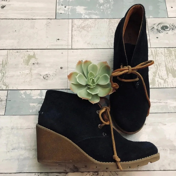 Sperry Stella Round Toe Wedge Ankle Boots - Picture 1 of 6